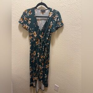Fortune Ivy Floral Wrap Dress in Green